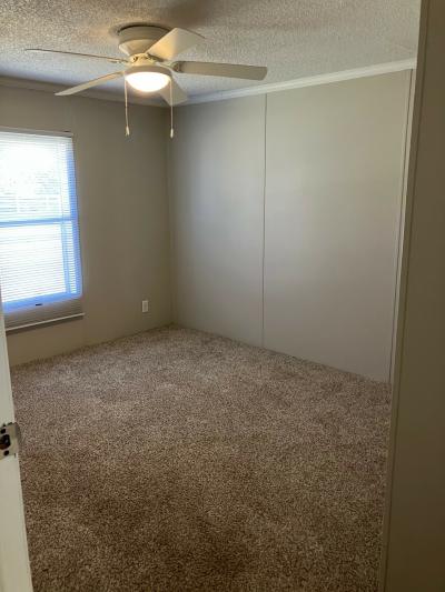 Photo 4 of 13 of home located at 2609 E. Greenvalley Pl. Muncie, IN 47303