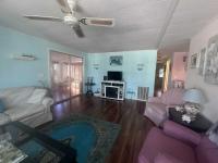 1982 Twin HS Mobile Home