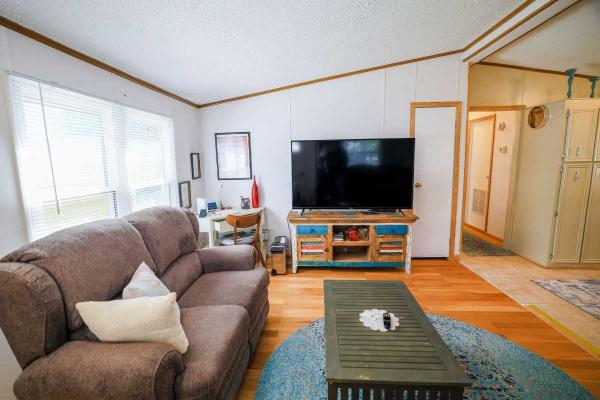 1989 Che Lakewood Manufactured Home