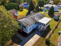 1989 Che Lakewood Manufactured Home