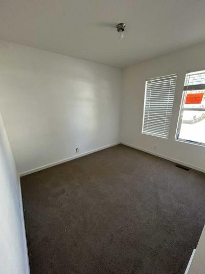 Photo 5 of 10 of home located at 1490 East 6th Street #16 Beaumont, CA 92223