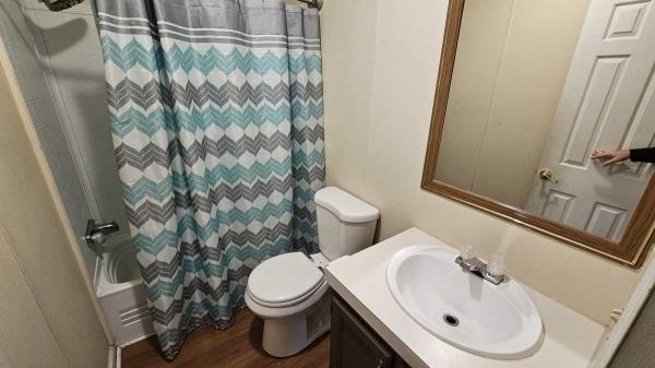 1990 Fleetwood Manufactured Home