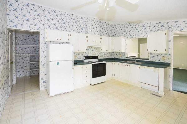 1998 Gold Mobile Home For Sale