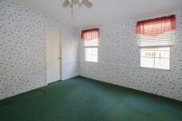 1998 Gold Manufactured Home