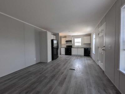 Photo 5 of 11 of home located at 2701 Calhoun Road #59 Albion, MI 49224