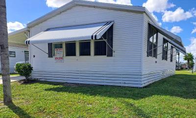 Photo 2 of 11 of home located at 9 Maya Way Port St Lucie, FL 34952