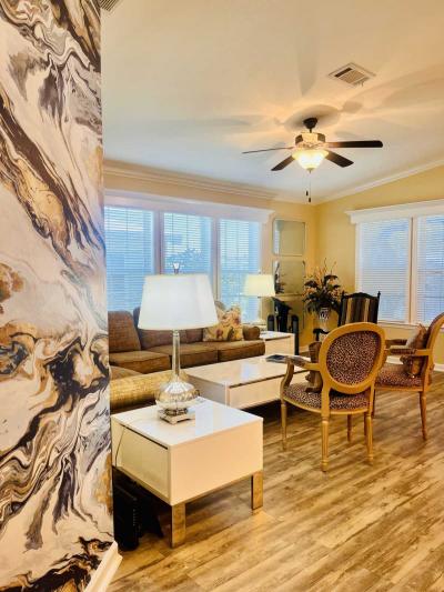 Photo 7 of 21 of home located at 1048 Bull Run Drive Naples, FL 34110