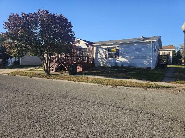1997 Four Seasons Mobile Home For Sale
