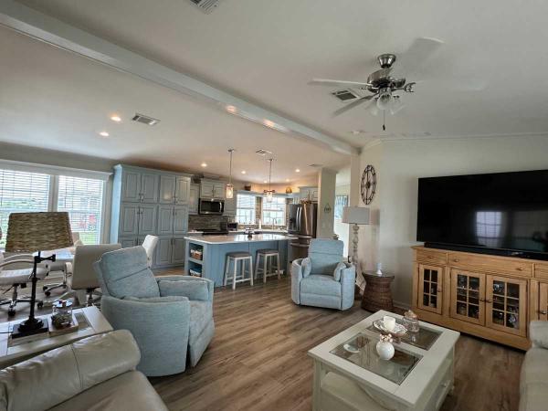 2021  Mobile Home For Sale