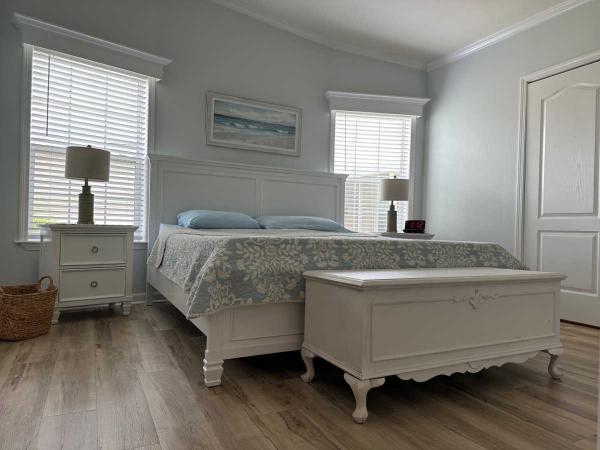 2021  Mobile Home For Sale