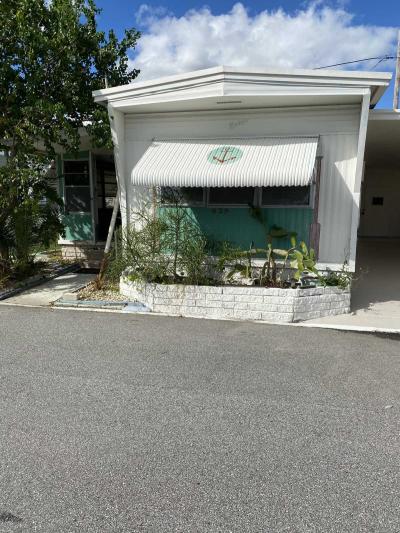 Mobile Home at 4125 Park St N Lot 629 Saint Petersburg, FL 33709