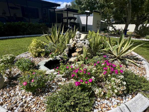 1986 SCHU 2BD/2BA Mobile Home