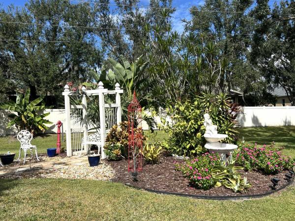 1986 SCHU 2BD/2BA Mobile Home