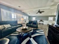 1986 SCHU 2BD/2BA Mobile Home