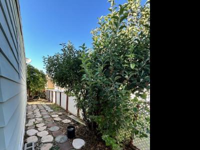 Photo 5 of 31 of home located at 14851 Jeffrey, #61 Irvine, CA 92618