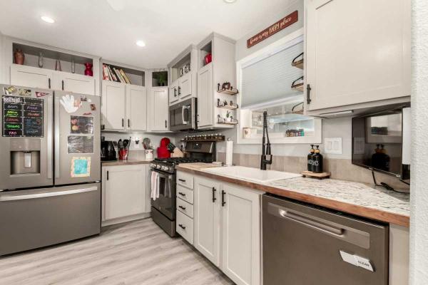 2019 Clayton Mobile Home For Sale
