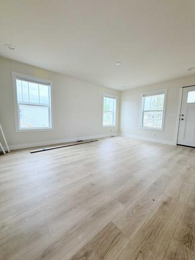 Photo 4 of 19 of home located at 22345 S Cedar Dr Chanahon, IL 60410