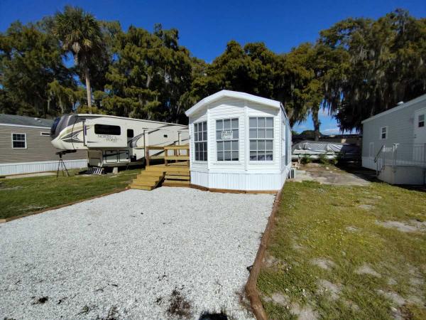 1987 Manufactured Home