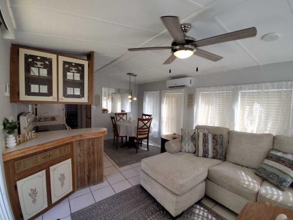 1987 Manufactured Home