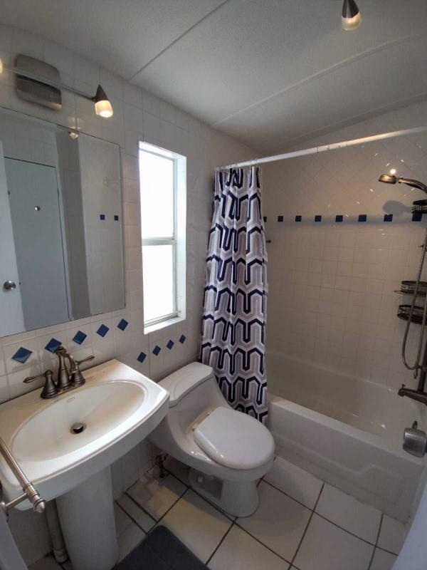 1987 Manufactured Home