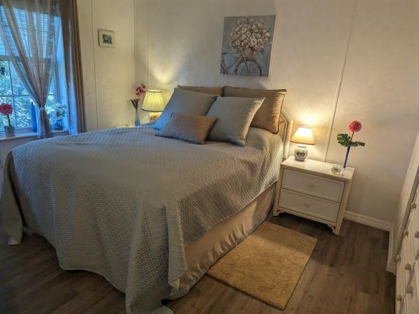 2001 Homes of Merit Mobile Home