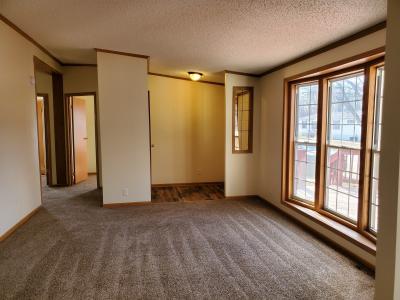 Photo 2 of 15 of home located at 39056 Wyoming Dr Romulus, MI 48174
