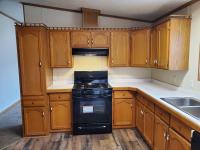 1994 Champion 5495862M7890AB Mobile Home