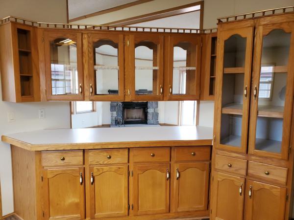 1994 Champion 5495862M7890AB Mobile Home