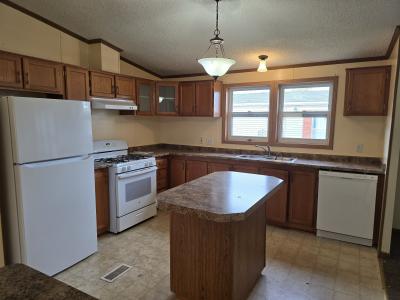 Photo 3 of 3 of home located at 6960 Amarillo Dr Romulus, MI 48174