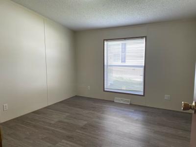 Mobile Home at 301 Oak Lane Flint, MI 48506