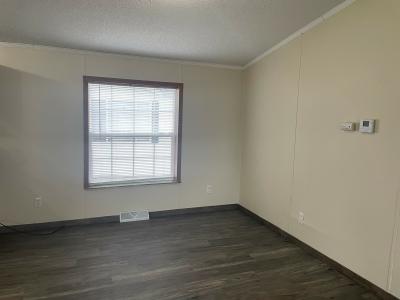 Photo 3 of 4 of home located at 121 Pineview Drive Flint, MI 48506