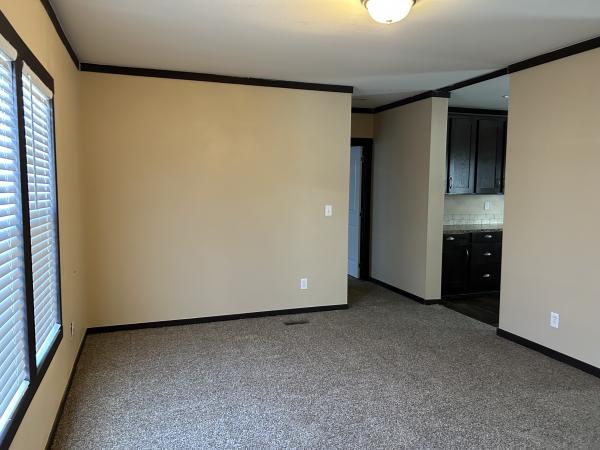 2019 Clayton 32SUN28523B Mobile Home