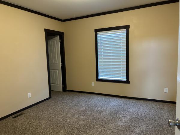 2019 Clayton 32SUN28523B Mobile Home