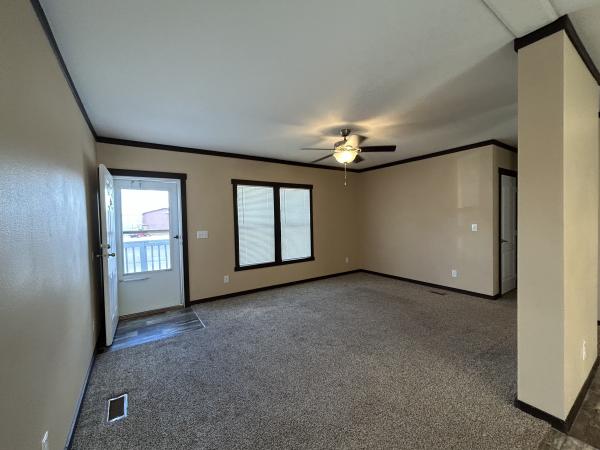 2020 Clayton 32SUN28523B Mobile Home