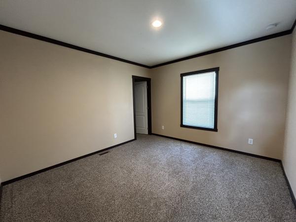 2020 Clayton 32SUN28523B Mobile Home