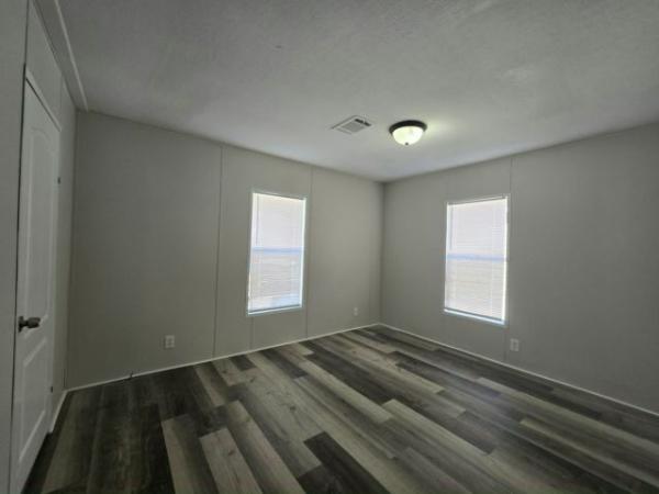 2018 FLEETWOOD CARRIAGE MANOR Manufactured Home