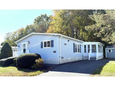Mobile Home at 86 Leisurewoods Drive Rockland, MA 02370