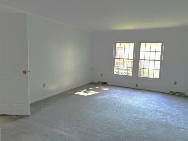 1990 2864 Virginia Manufactured Home