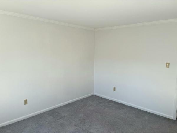1990 2864 Virginia Manufactured Home