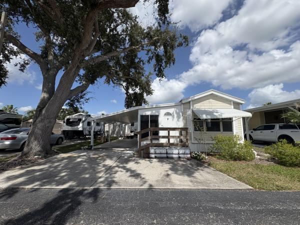 Photo 1 of 2 of home located at 6633 53rd Avenue East C036 Bradenton, FL 34203