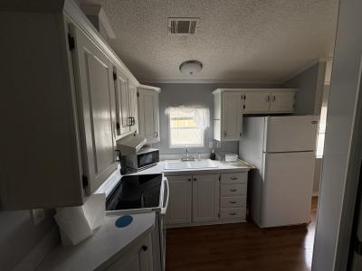 Photo 3 of 7 of home located at 6633 53rd Avenue East C036 Bradenton, FL 34203