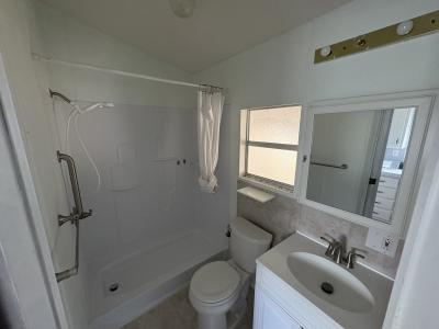 Photo 5 of 7 of home located at 6633 53rd Avenue East C036 Bradenton, FL 34203