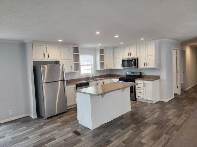 Photo 3 of 9 of home located at 14571 Avon Court Shelby Township, MI 48315