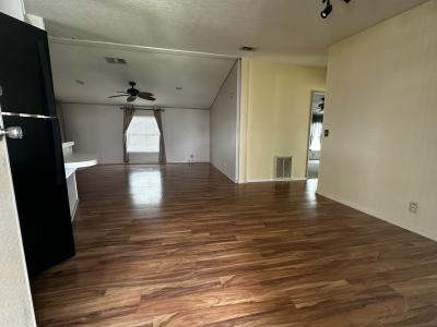 Photo 3 of 18 of home located at 1615 Poppy Circle Lakeland, FL 33803