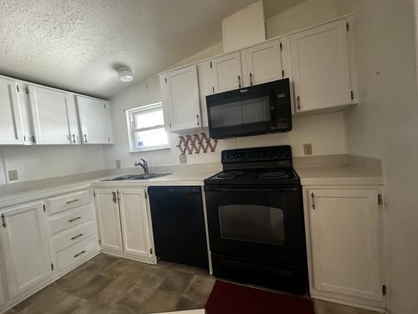 1992 Fleetwood Mobile Home For Sale