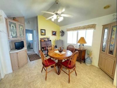 Photo 4 of 20 of home located at 8701 S Kolb Rd Lot 09-320 Tucson, AZ 85756
