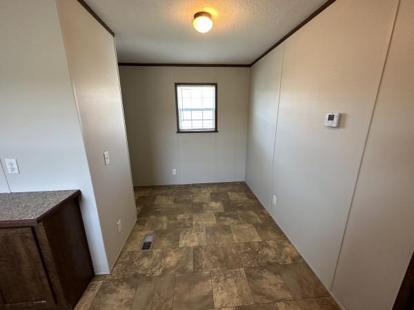 2015 Redman 1670202RA Mobile Home