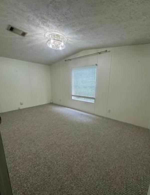 2002 Mobile Home