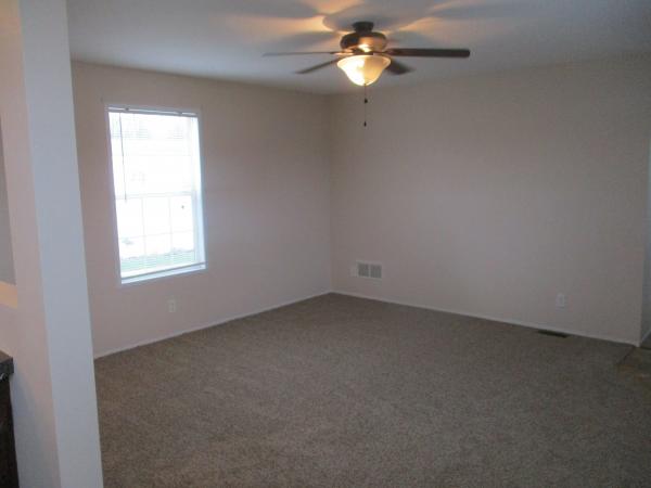2010 Schult 81SUN16763 Mobile Home