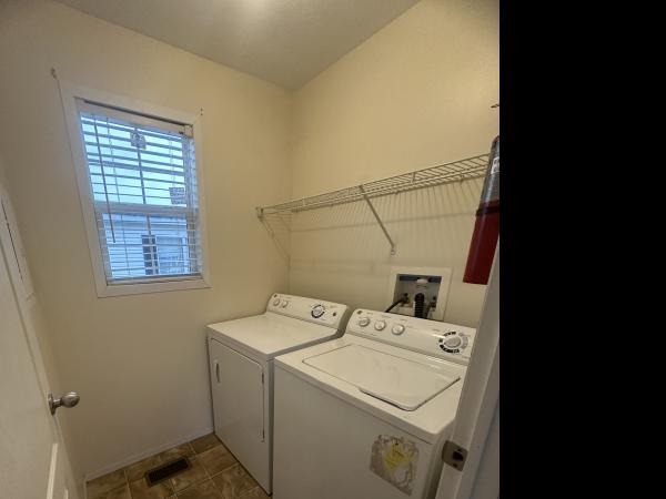 2012 clayton 81SUN16763 Mobile Home